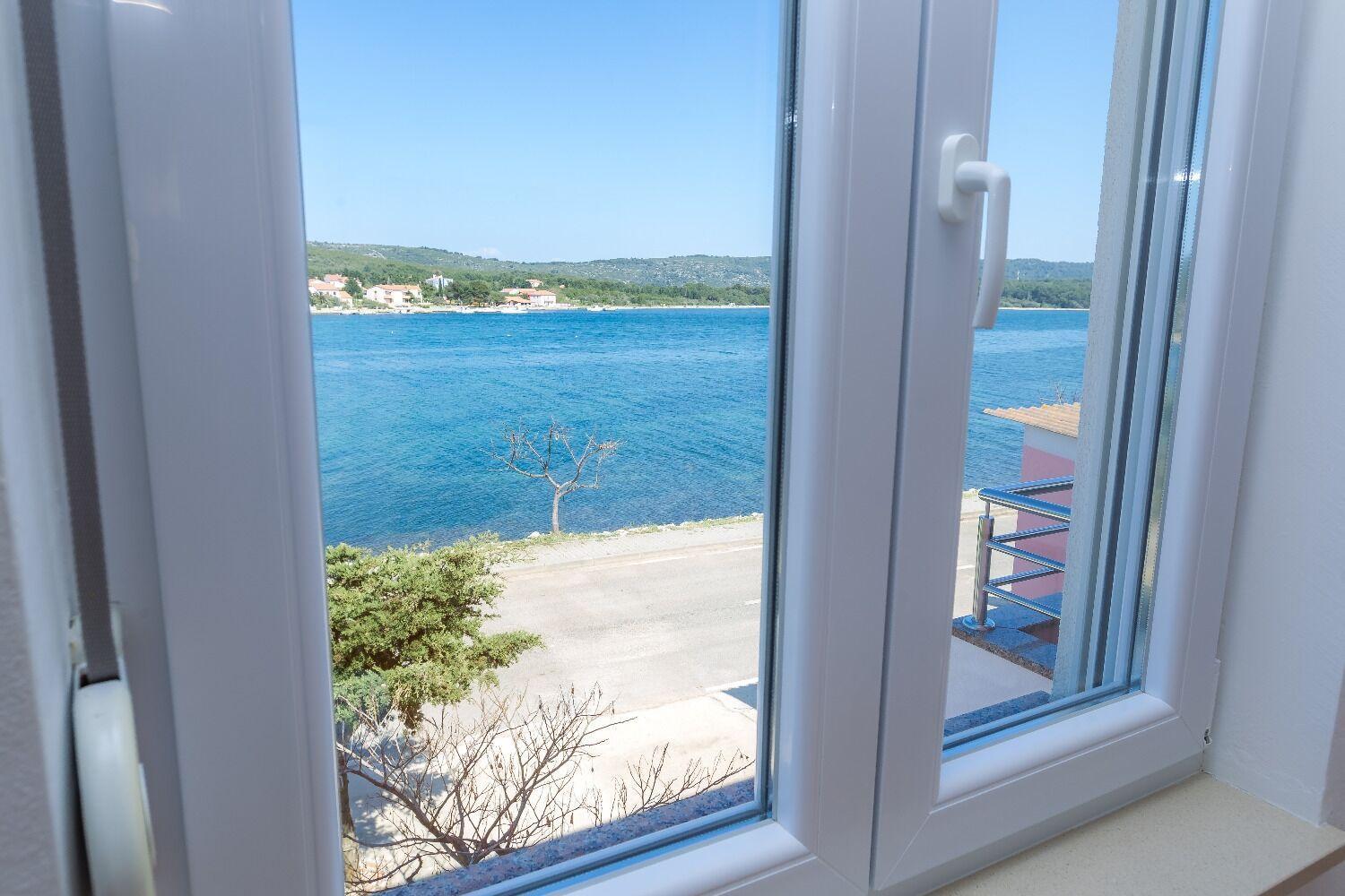 Apartments Zvone1 Вели Рат Екстериор снимка